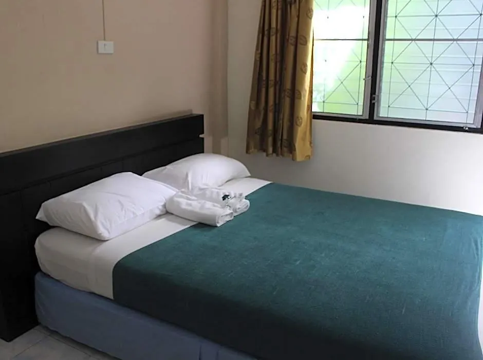 Baantonsai Garden Resort-1