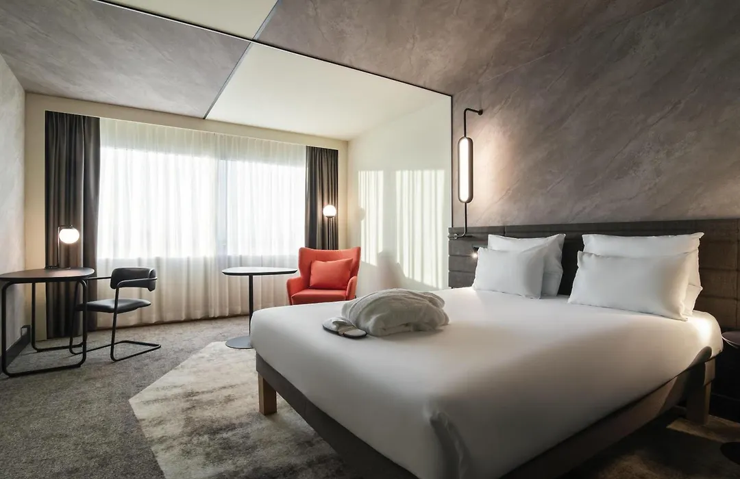 Novotel Rotterdam Brainpark-1