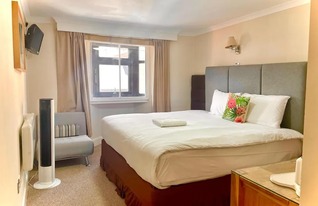 George Oxford Hotel-1