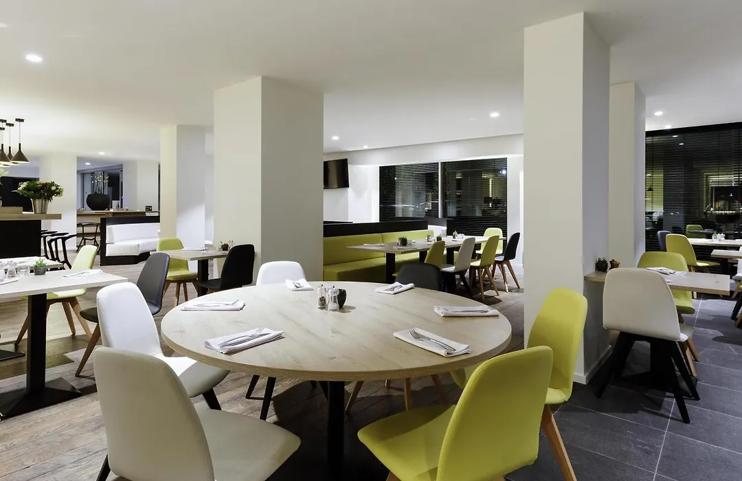 ibis Styles Kortrijk Expo-1