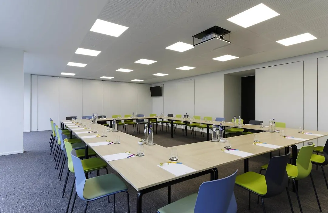 Ibis Styles Kortrijk Expo-1