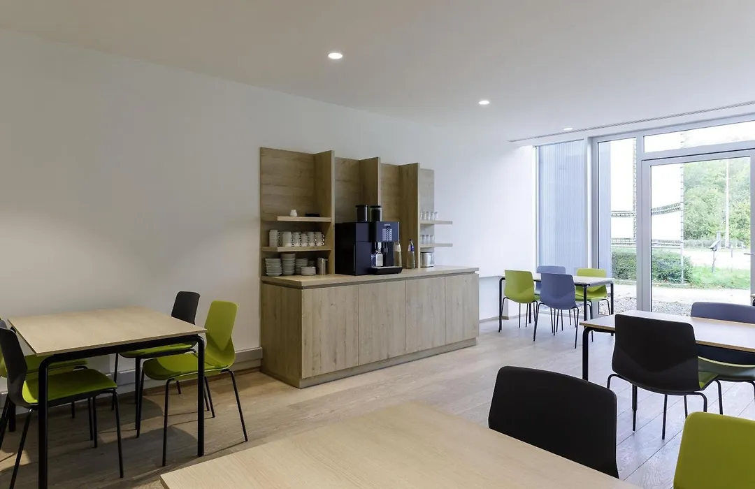 Ibis Styles Kortrijk Expo-1
