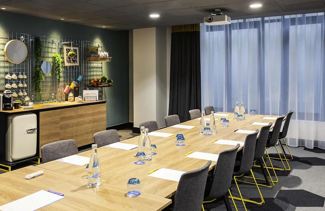 Novotel London Tower Bridge-1