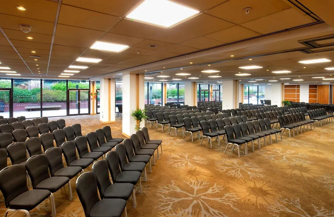 Novotel London West-1