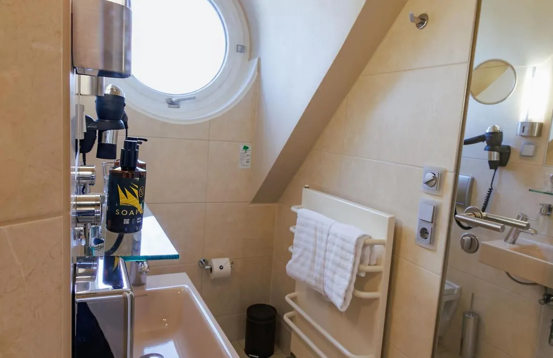 Hotel Am Meer & Spa-1