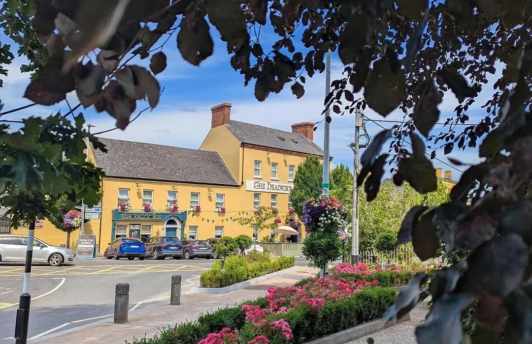 Headfort Arms Hotel-1