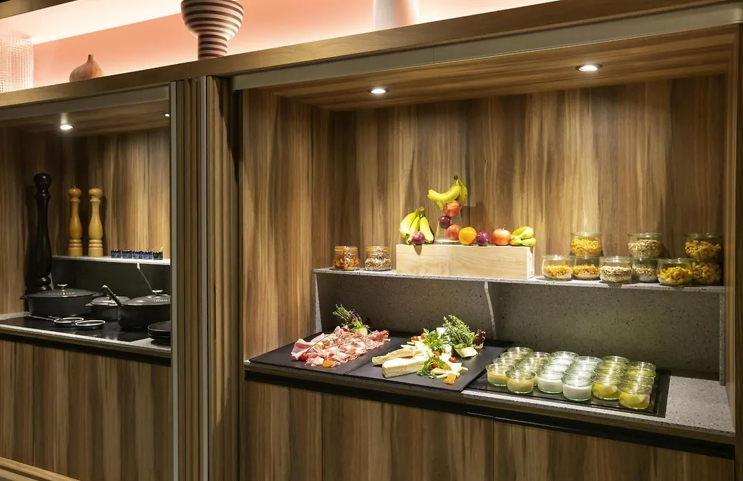 Novotel Strasbourg Centre Halles-1