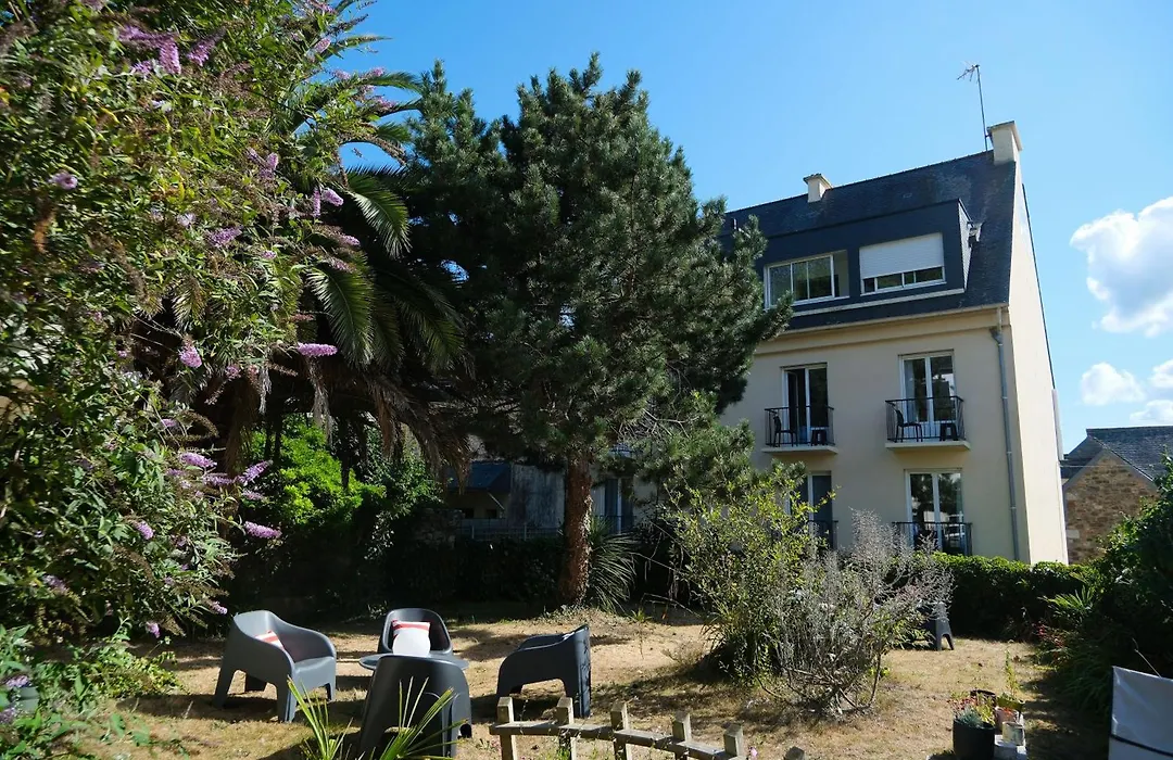 Au Bon Accueil-1