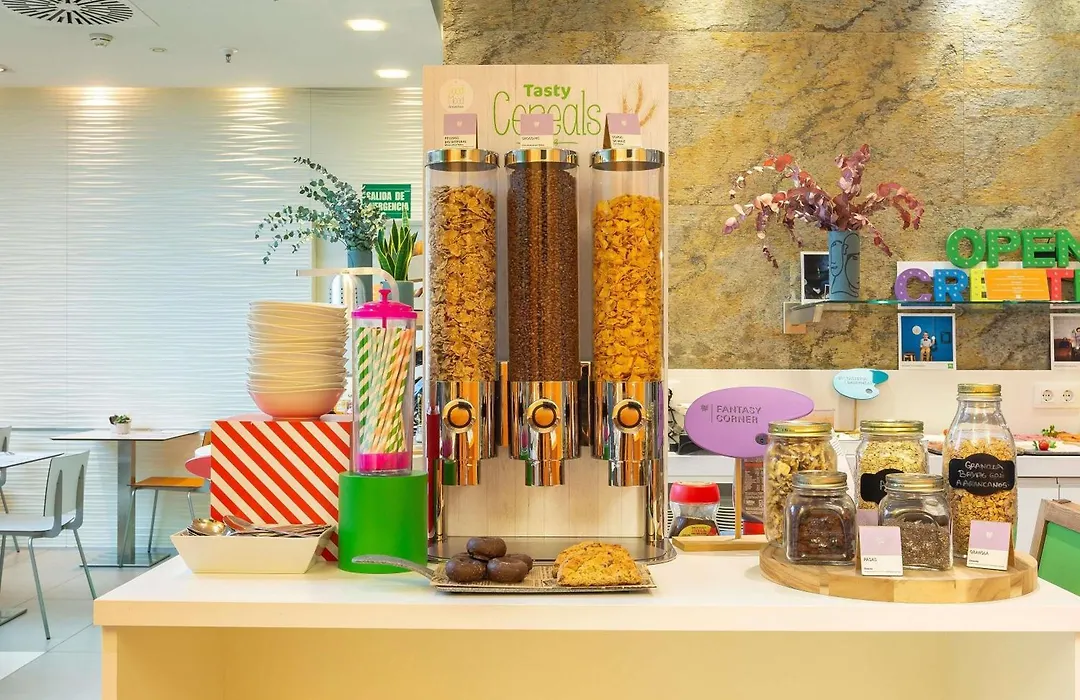 Ibis Styles Madrid Prado-1