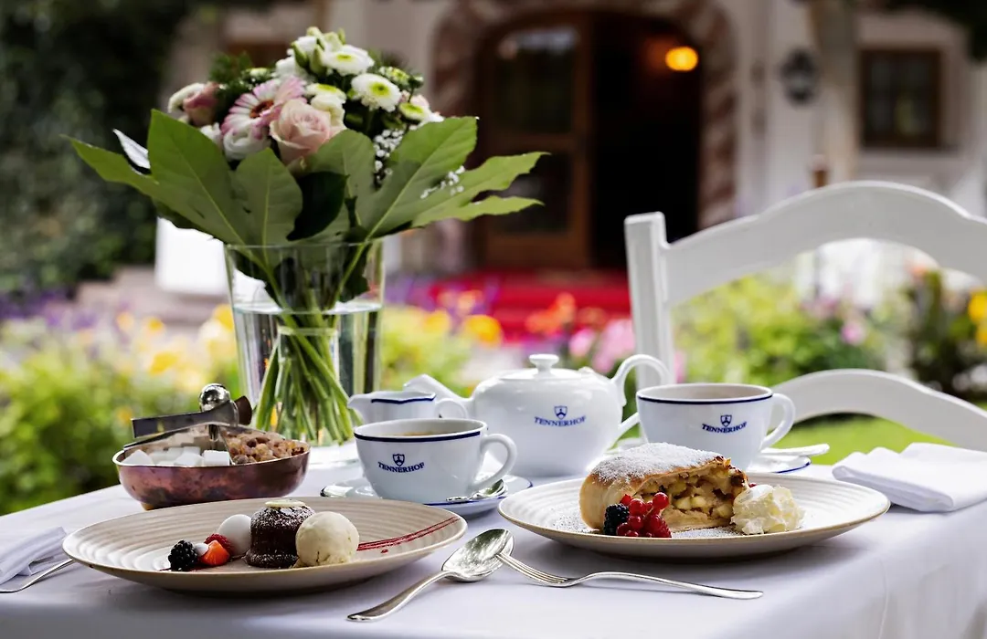 Relais & Chateaux Hotel Tennerhof-1