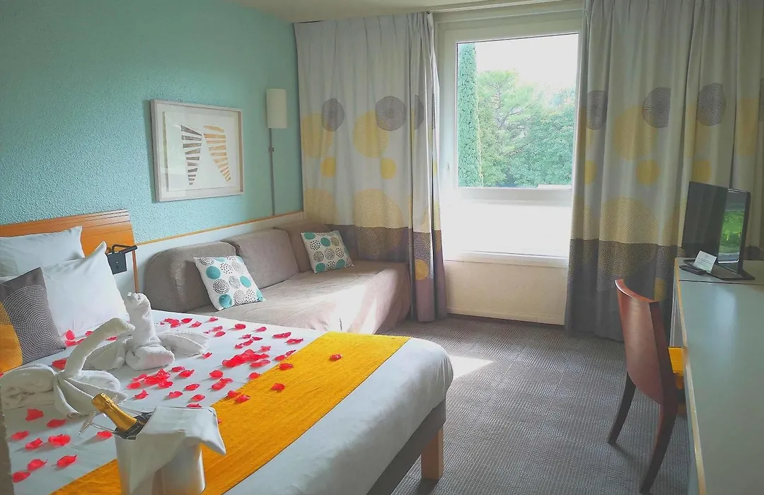 Novotel Marseille Est Porte D'Aubagne-1