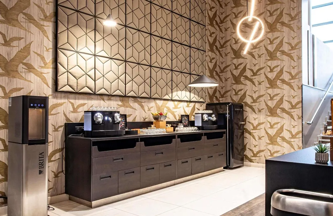 Novotel Paris 14 Porte D'Orleans-1