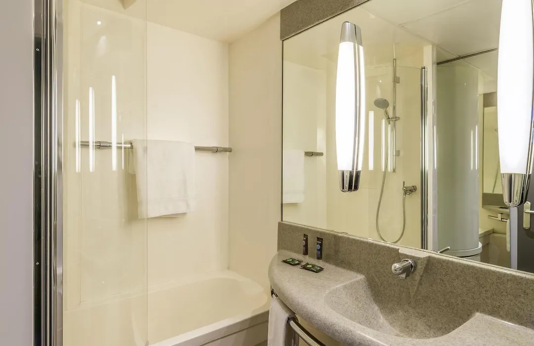 Novotel Paris Creteil Le Lac-1