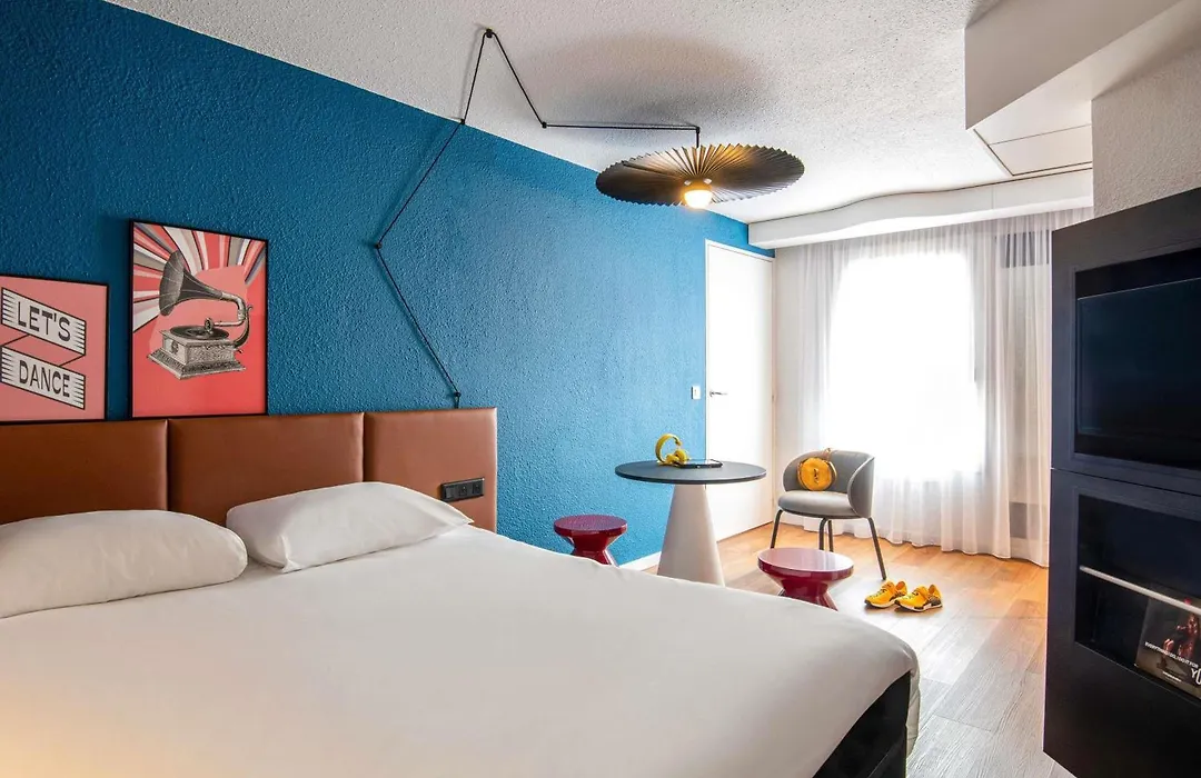 Ibis Cannes Centre-1