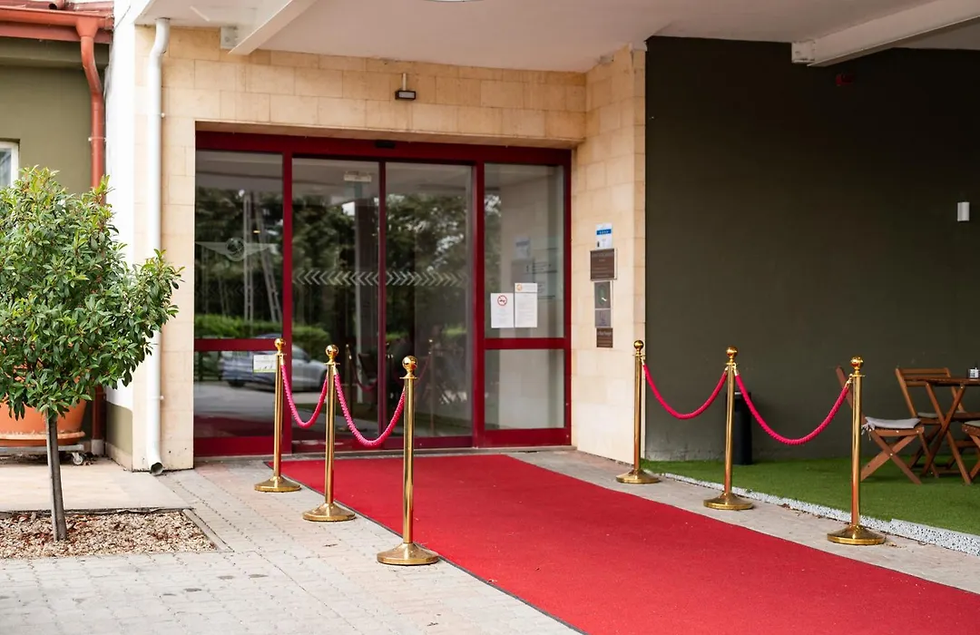 Airport Hotel Budapest-1
