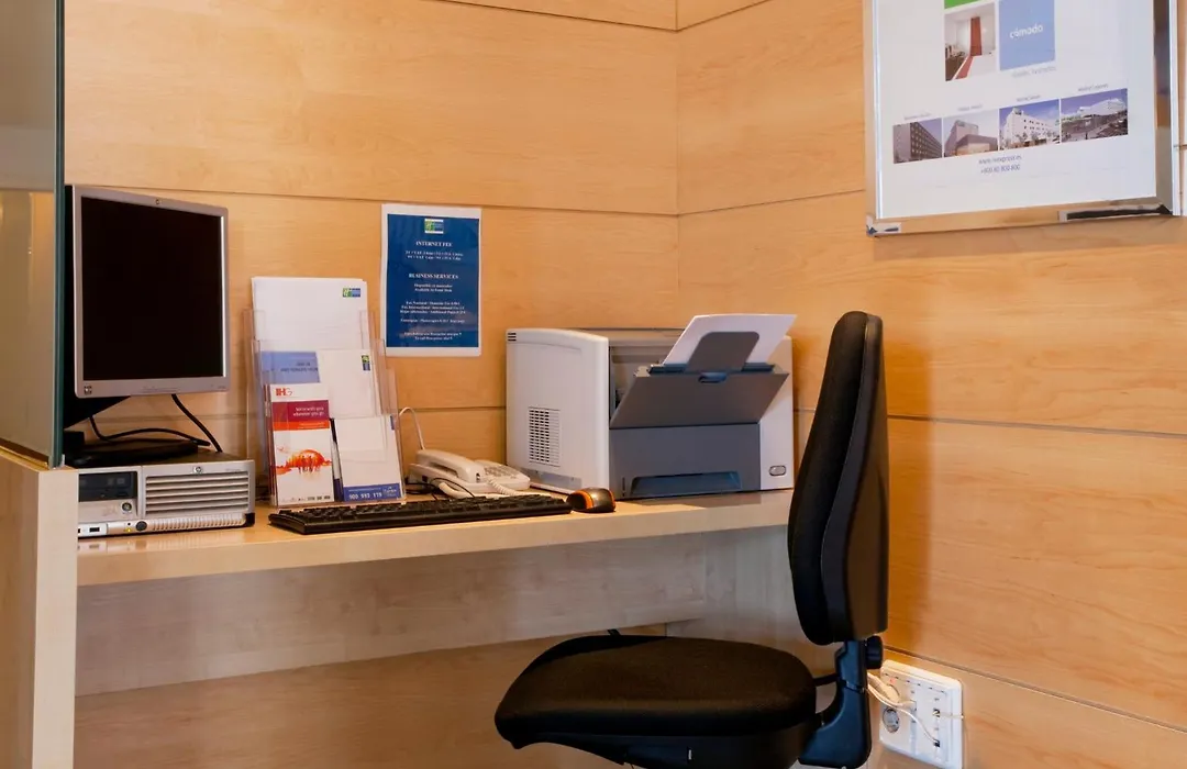 Holiday Inn Express Málaga Airport, an IHG Hotel-1
