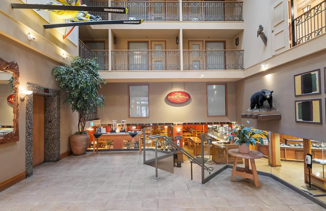 Banff Ptarmigan Inn-1
