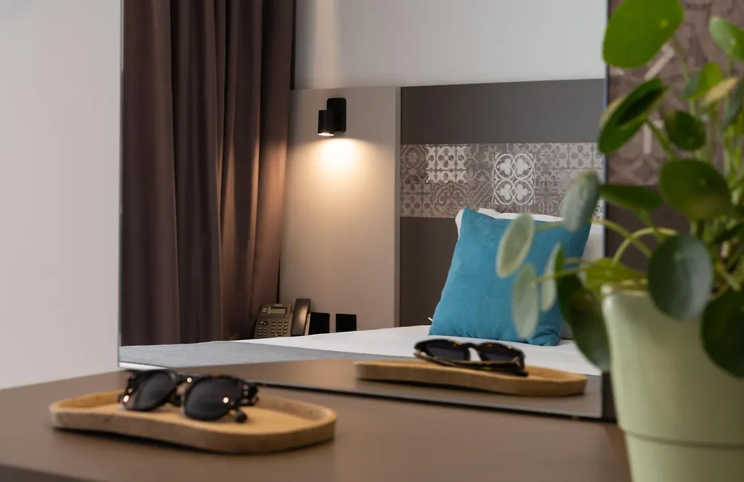 Bayview Hotel By St Hotels-1