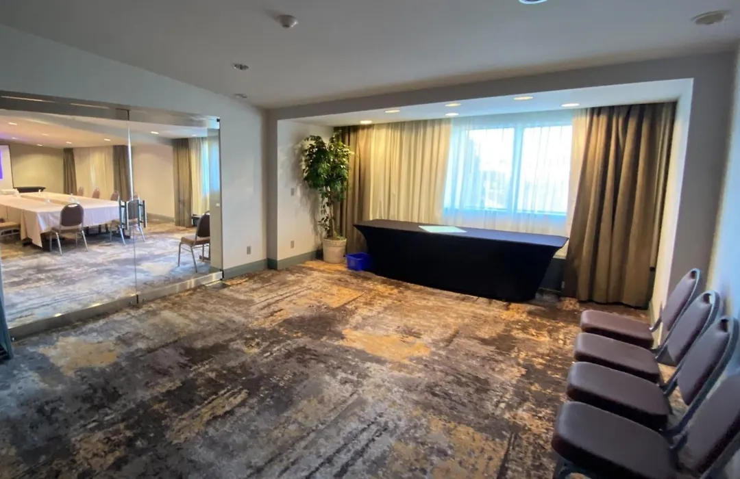 Holiday Inn Toronto Airport East By Ihg-1