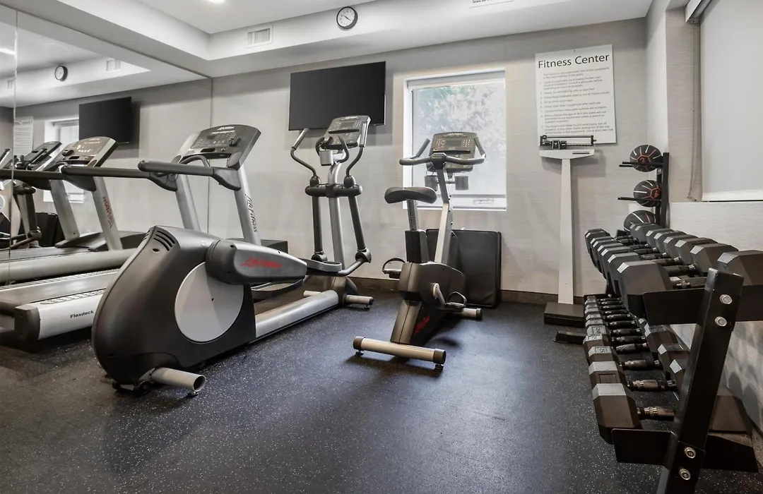 Best Western Roslyn-Long Island Hotel-1