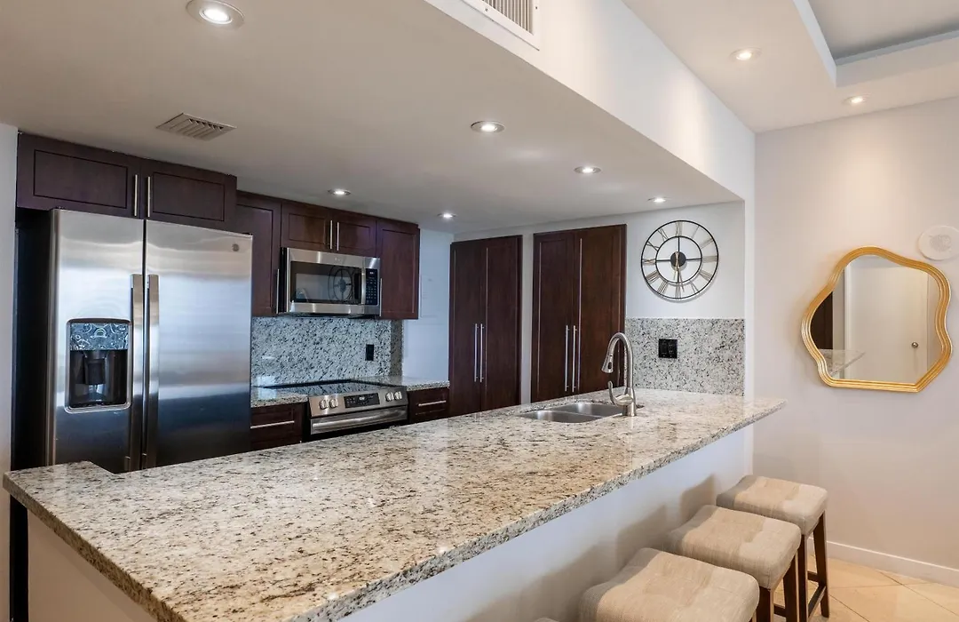 Doubletree By Hilton Grand Hotel Biscayne Bay-1