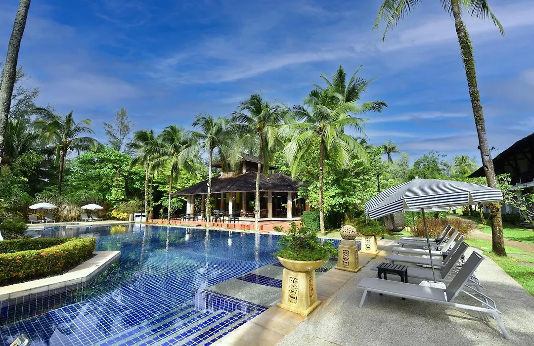 Palm Galleria Resort-1