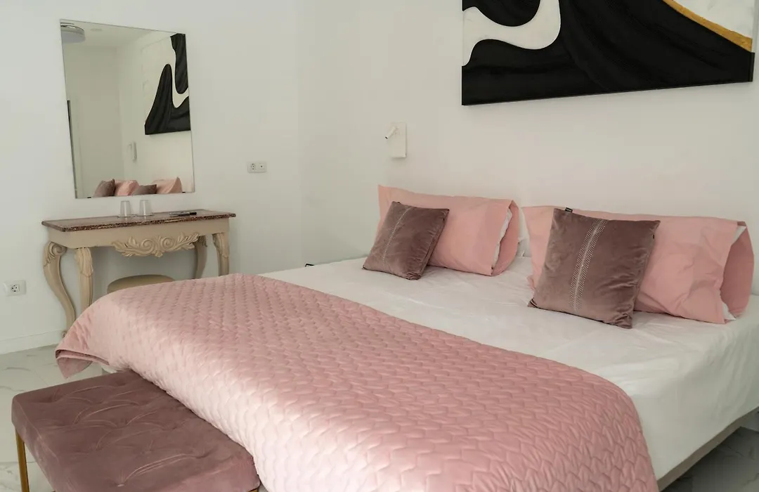 Hotel Monopol-1
