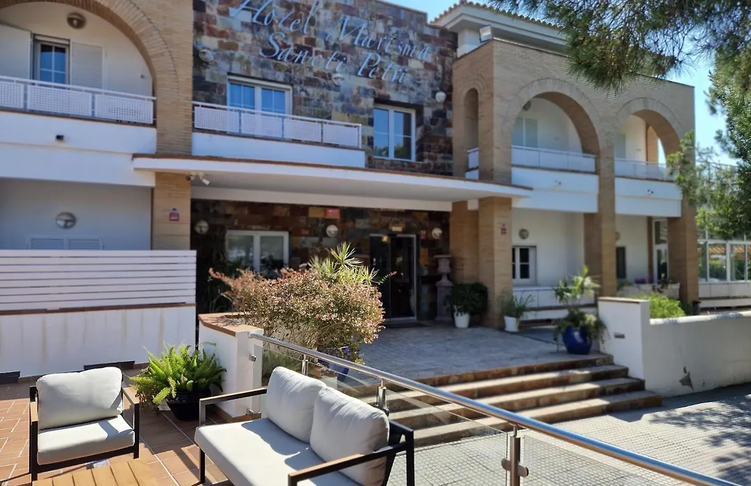 Hotel Marisma Sancti Petri-1