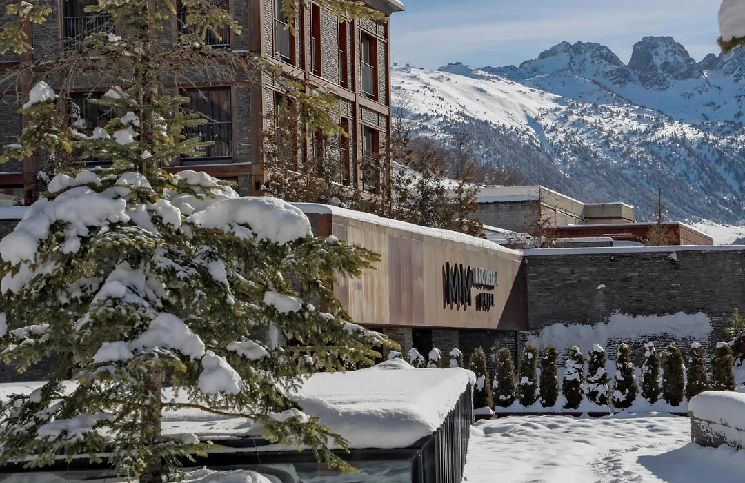 MiM Baqueira Meliá Collection-1