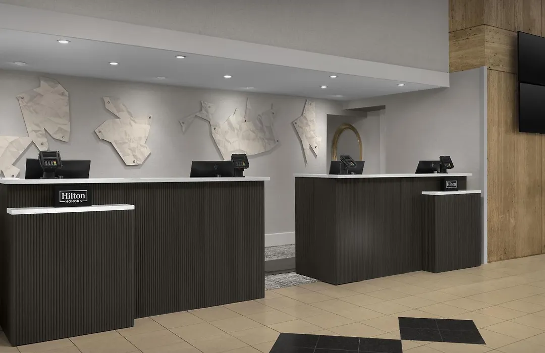 Doubletree By Hilton Philadelphia Airport-1