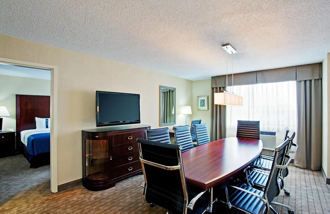 Holiday Inn & Suites Winnipeg Downtown By Ihg-1