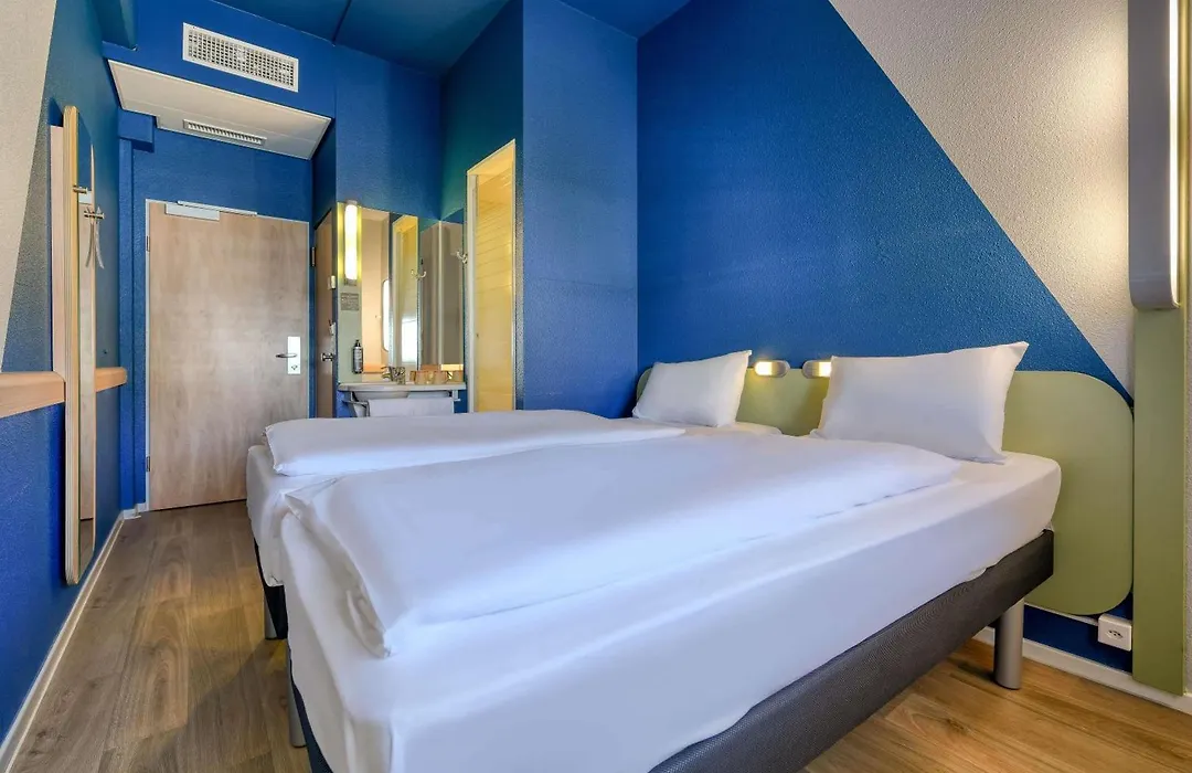 Ibis Budget Hotel Luzern City-1