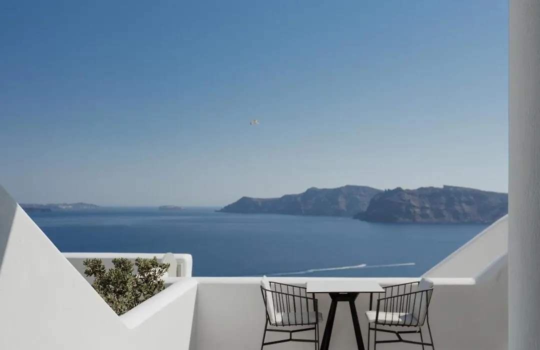 La Perla Villas And Suites (Adults Only)-1