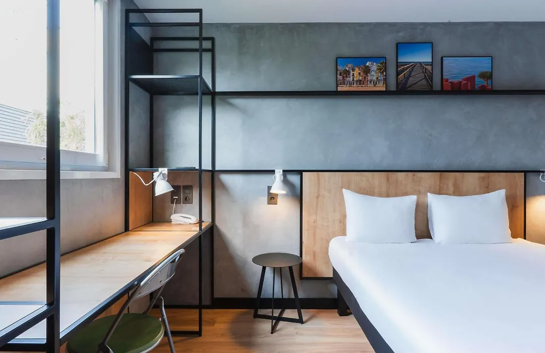 Hotel Ibis Setubal-1