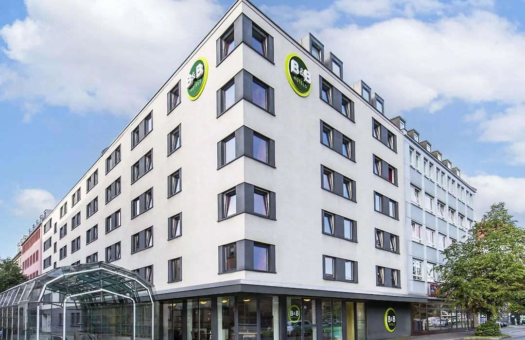B&B Hotel Nuernberg-City-1