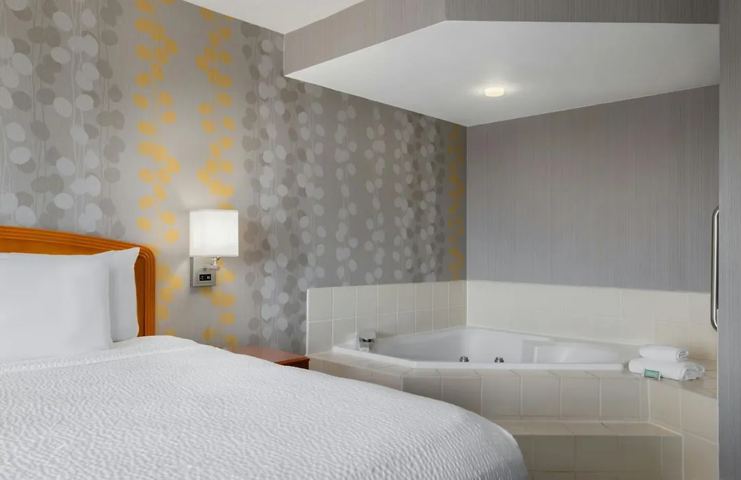 Courtyard By Marriott Tysons Mclean-1