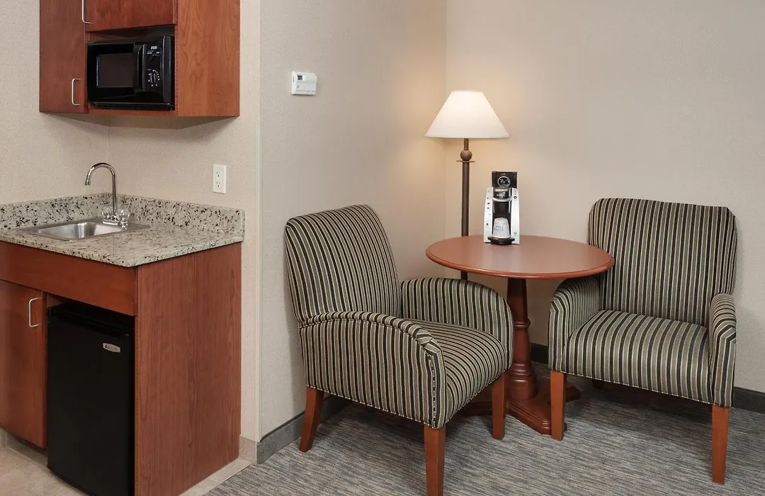 Holiday Inn Express Hotel & Suites Hampton South-Seabrook By Ihg-1