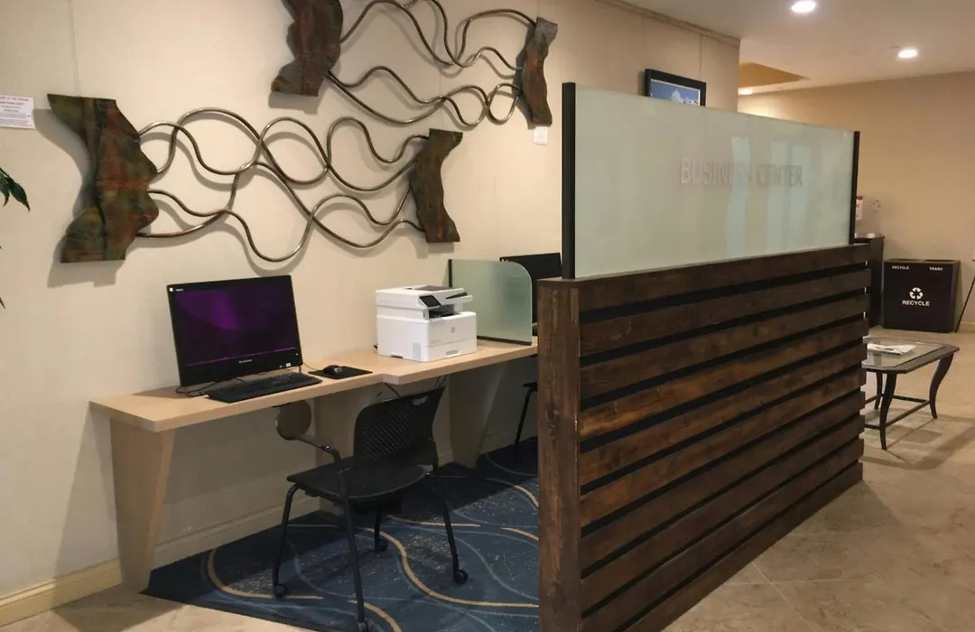 Crowne Plaza Ventura Beach By Ihg-1
