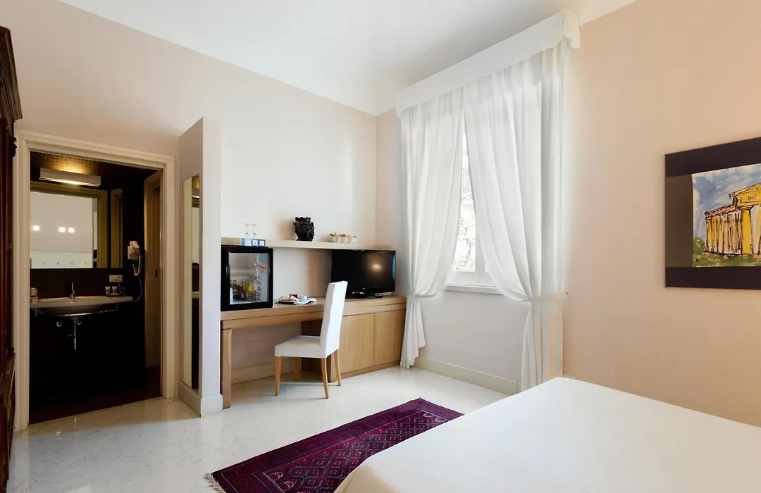 Palazzo Brunaccini Boutique Hotel-1