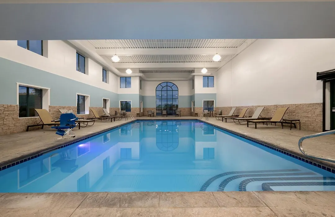 Holiday Inn Express & Suites Buffalo Airport, Ny-1