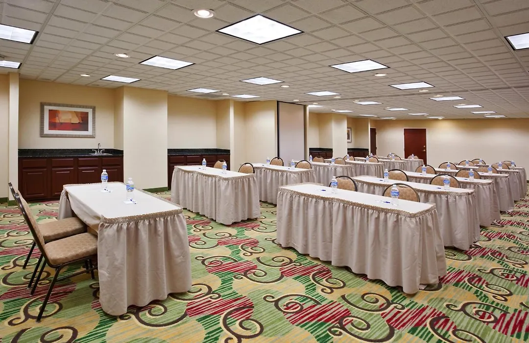 Holiday Inn Express Hotel & Suites Cleveland-Streetsboro By Ihg-1