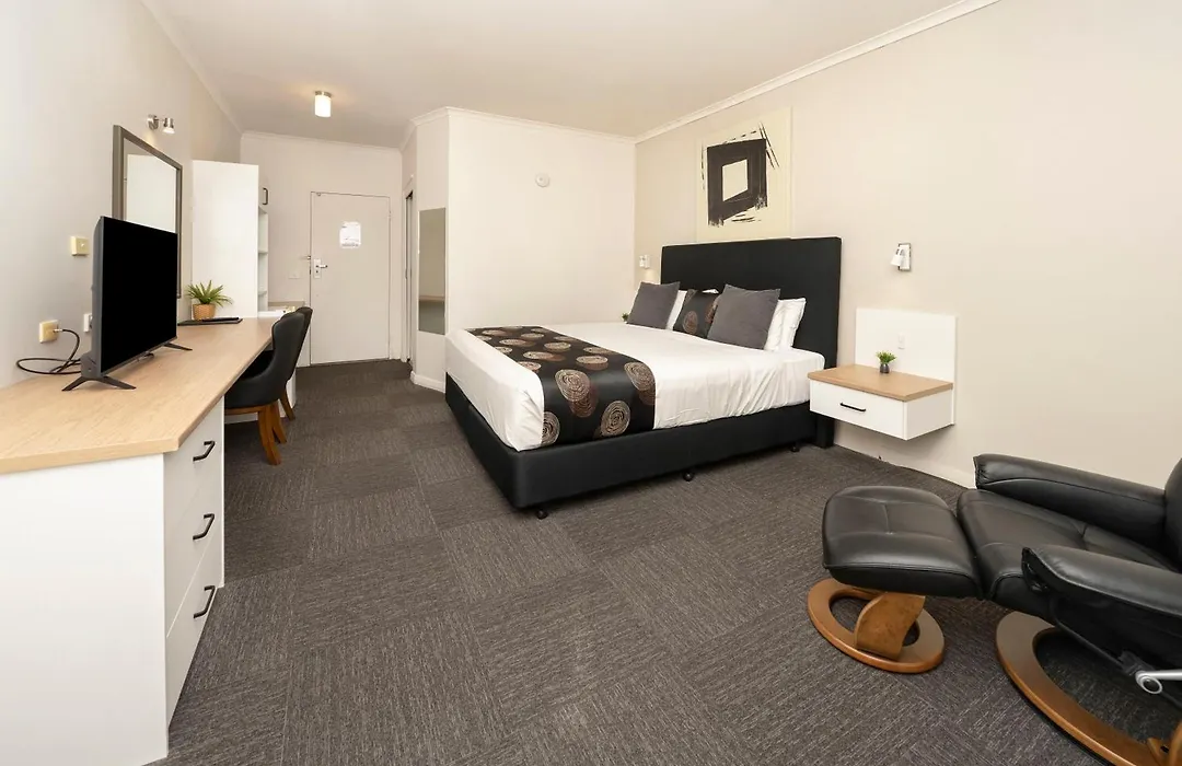 Swan Hill Resort-1