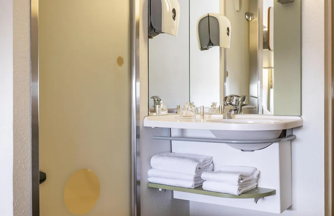 ibis budget Antwerpen Centraal Station-1