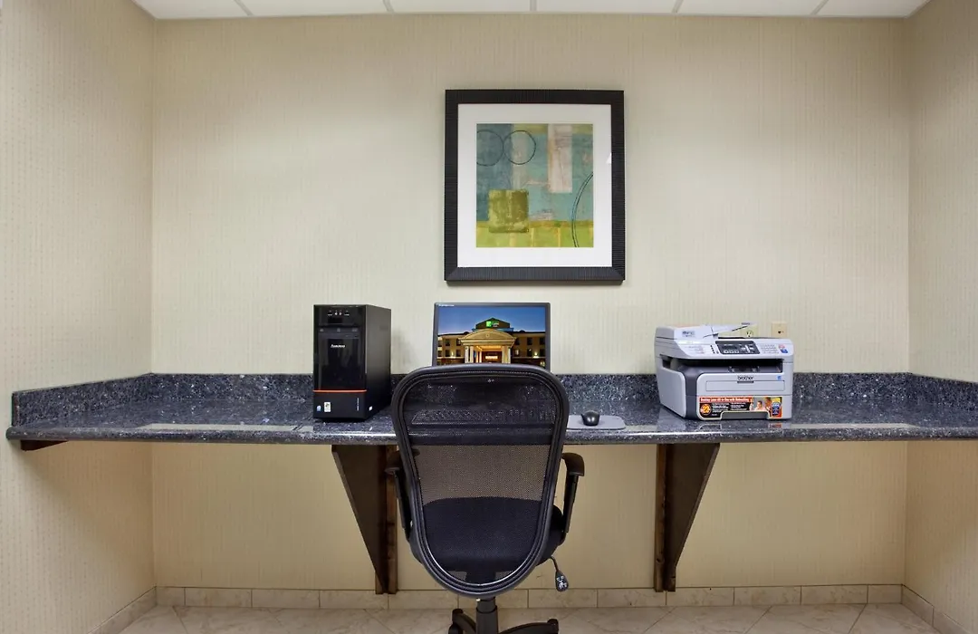 Holiday Inn Express Hotel & Suites Picayune By Ihg-1