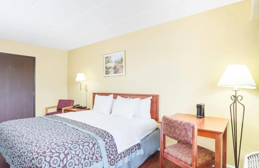 Days Inn By Wyndham Athens-1