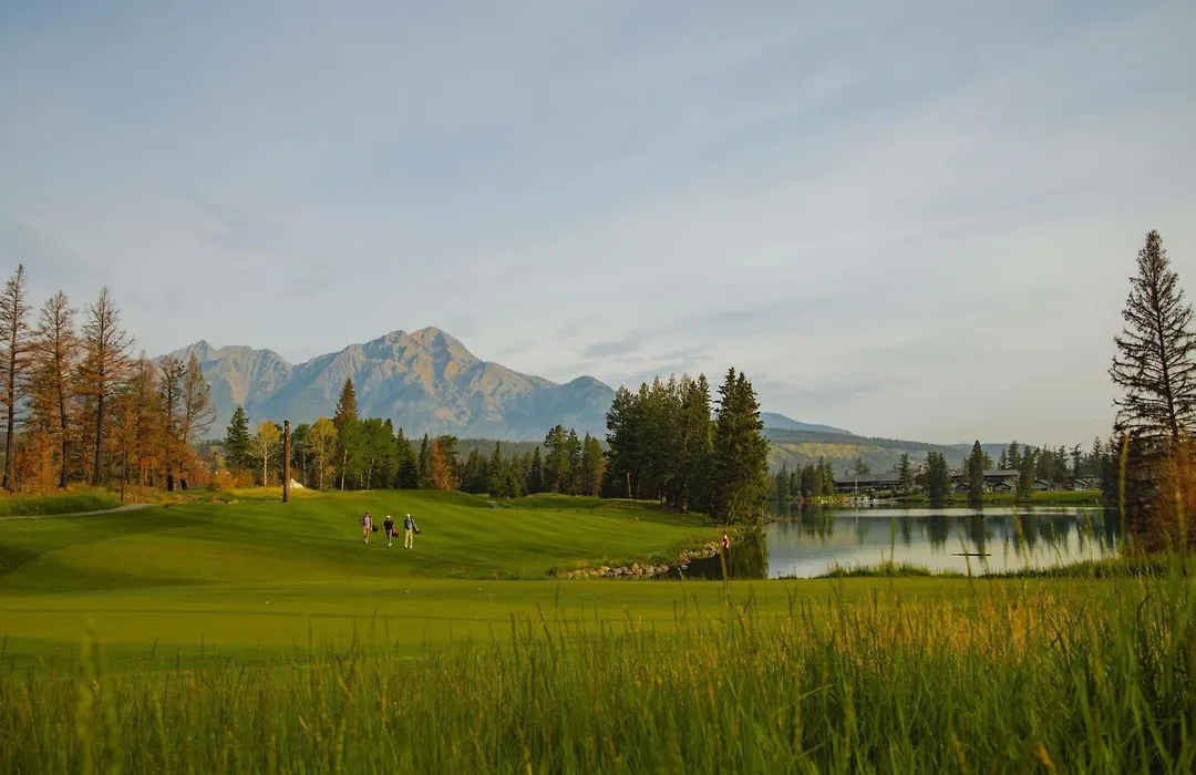 Fairmont Jasper Park Lodge-1