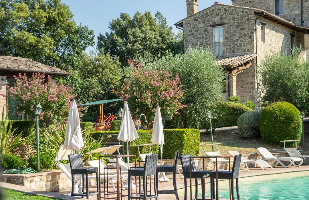 Re Artu Assisi Country Lifestyle-1