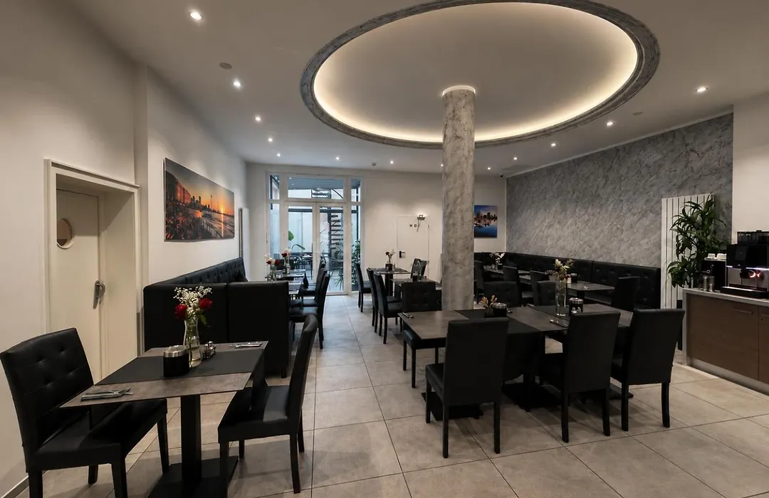 Palm Premium Hotel & Apartments-1