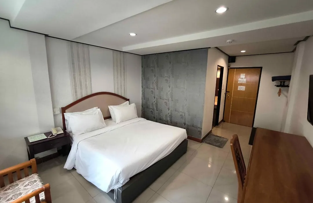 At Bangkok Hotel-1