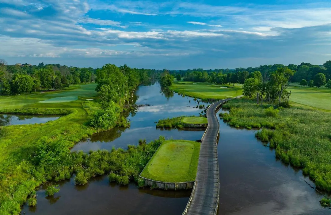 Lansdowne Resort And Spa-1